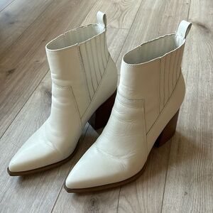 Marc Fisher cream Leather Booties